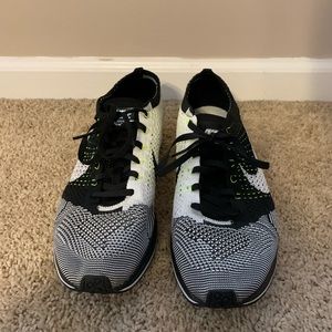 Nike trainer racer volt